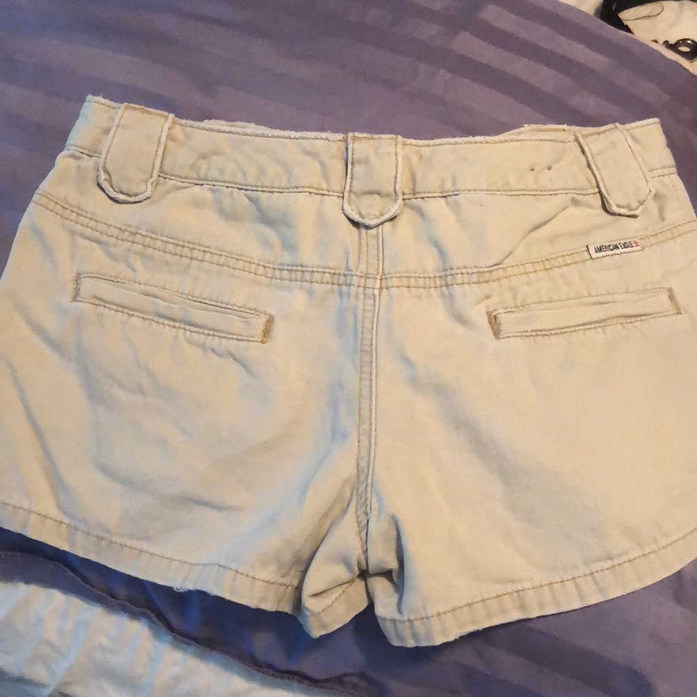 Shorts - Picture 2 of 3